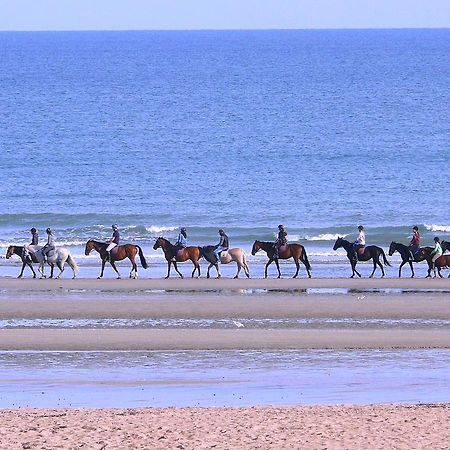 Camping Le Robinson Hotel Colleville-sur-Mer Bagian luar foto
