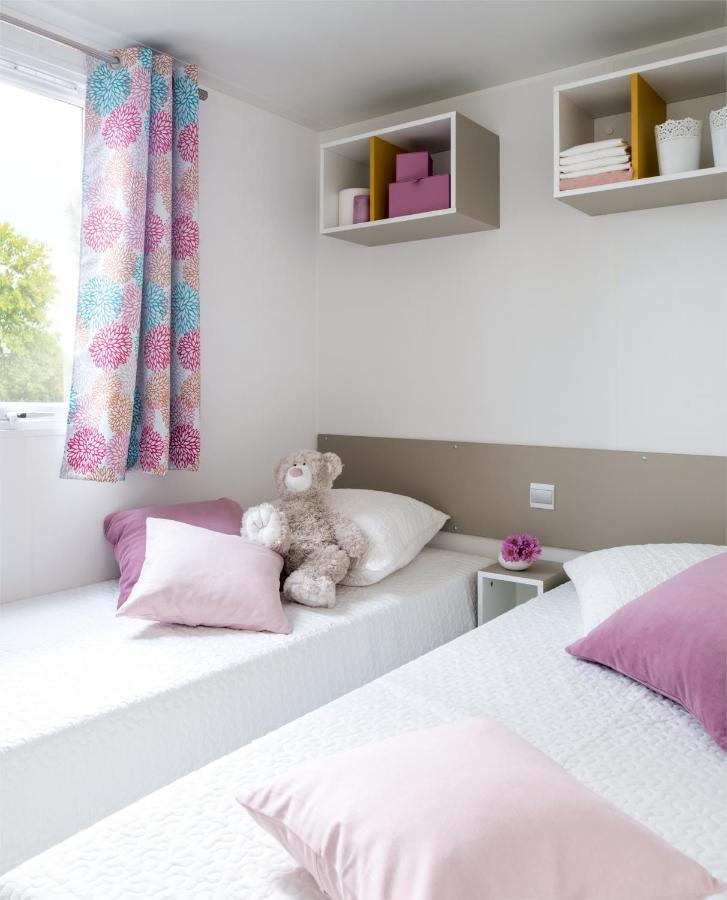 Camping Le Robinson Hotel Colleville-sur-Mer Bagian luar foto