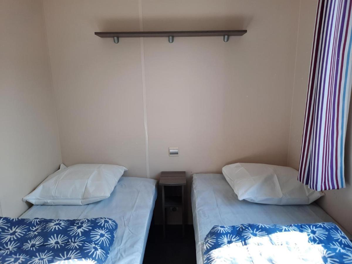 Camping Le Robinson Hotel Colleville-sur-Mer Bagian luar foto