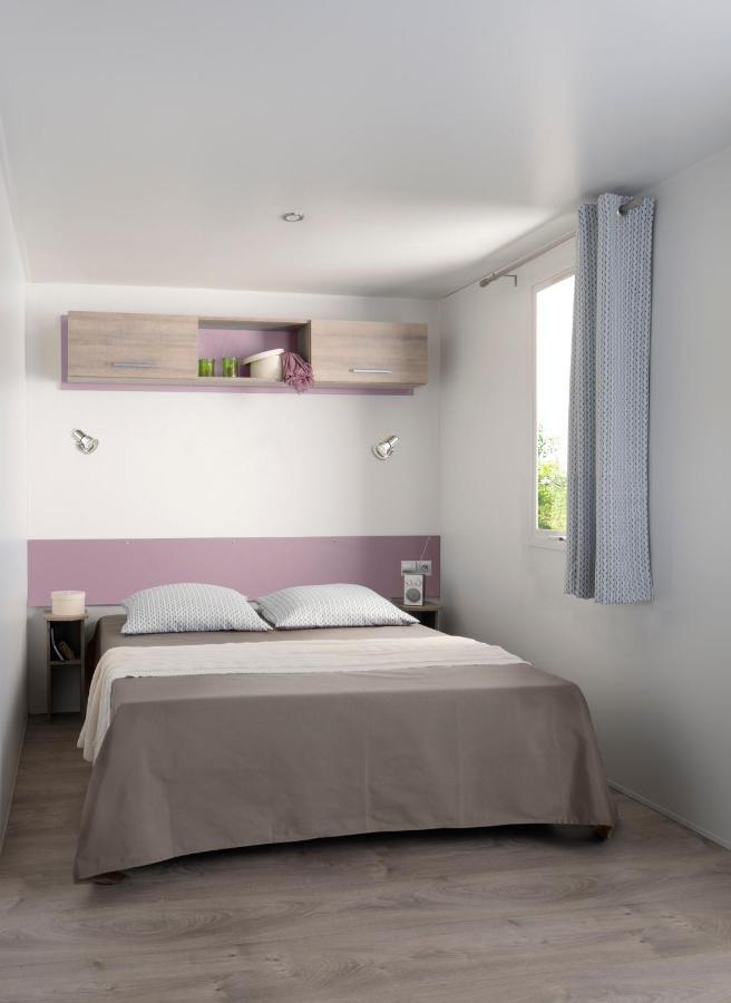 Camping Le Robinson Hotel Colleville-sur-Mer Bagian luar foto